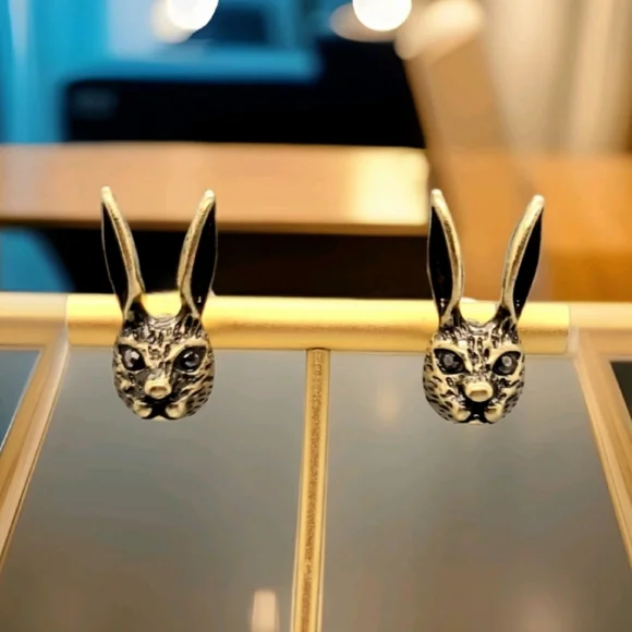 Vintage Estate Bunny Rabbit Crystal Stud Gold Earrings - Picture 13 of 16